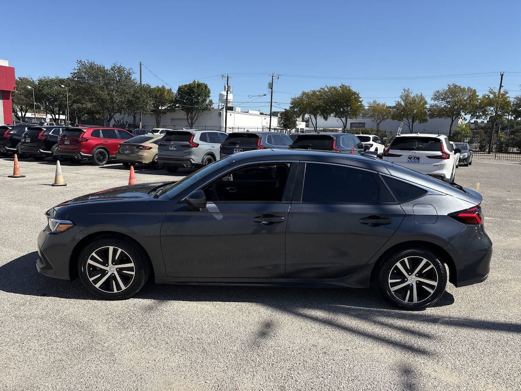 Used 2024 Honda Civic LX Hatchback