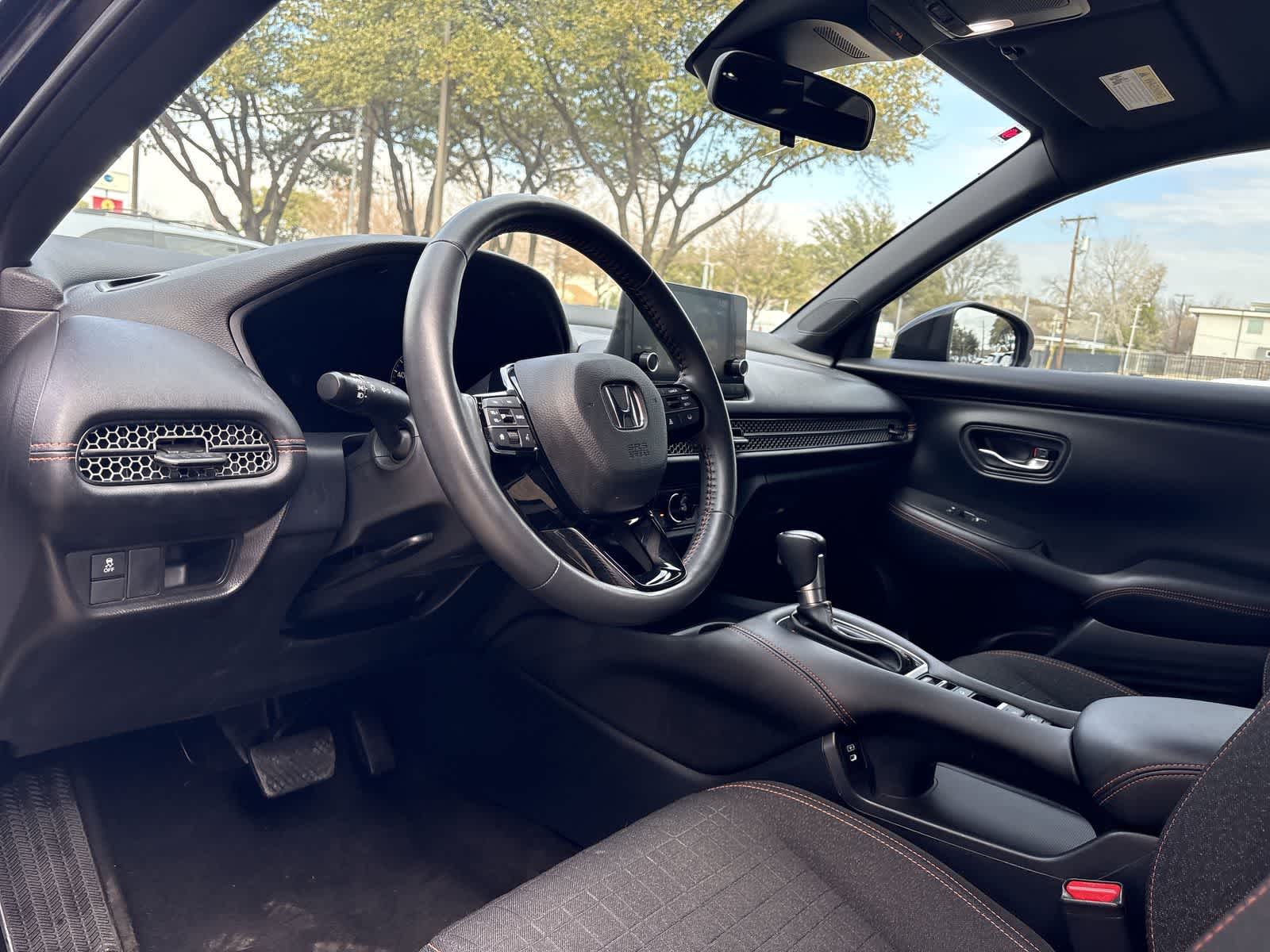 Thumbnail: 2024 Honda HR-V - 2