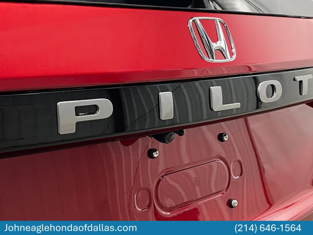 Thumbnail: 2026 Honda Pilot - 9