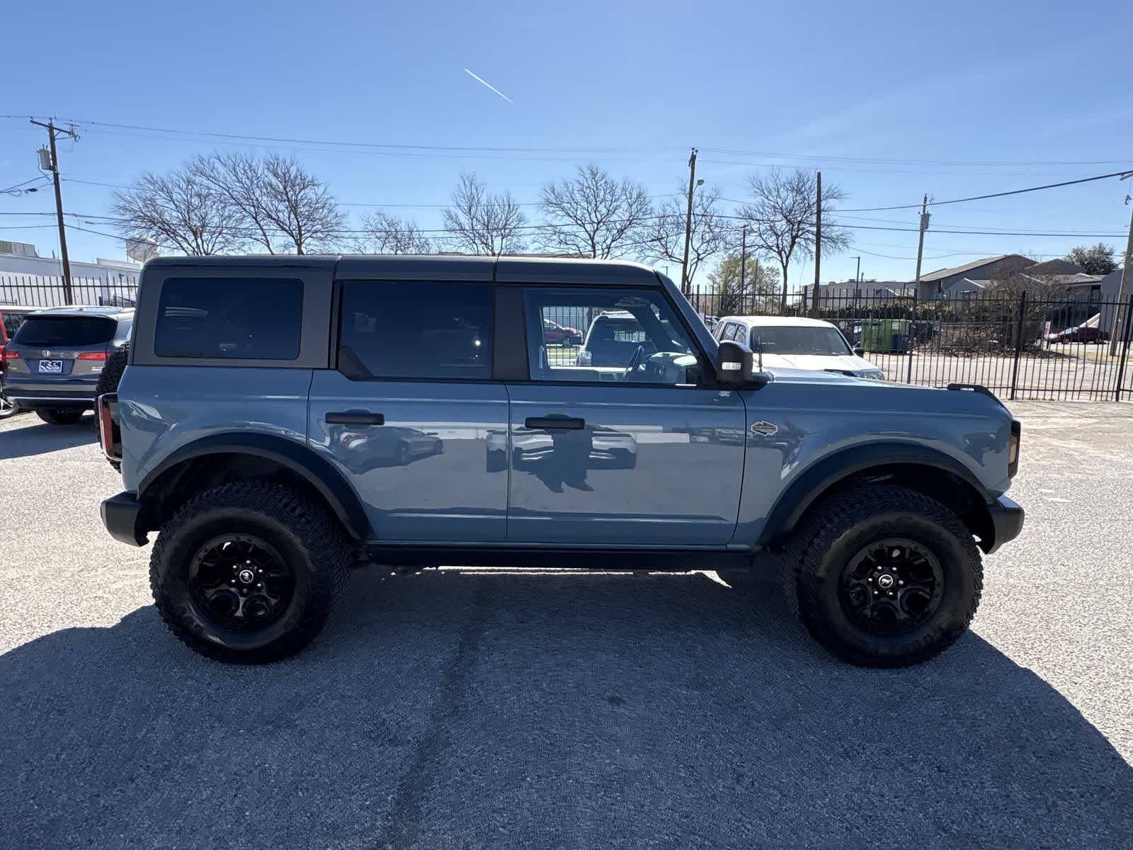 Thumbnail: 2023 Ford Bronco - 15