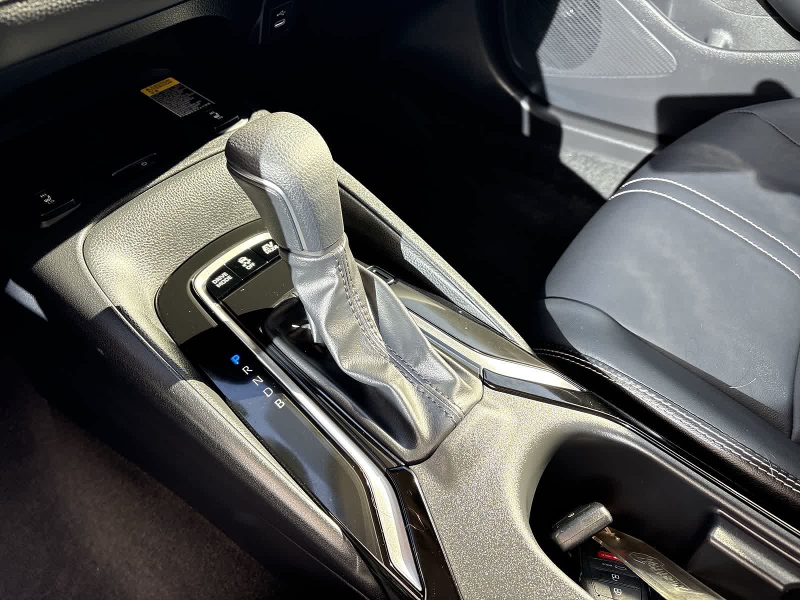 Thumbnail: 2025 Toyota Corolla - 16