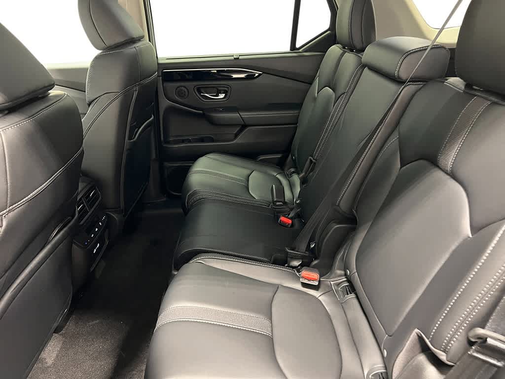 Thumbnail: 2025 Honda Pilot - 28