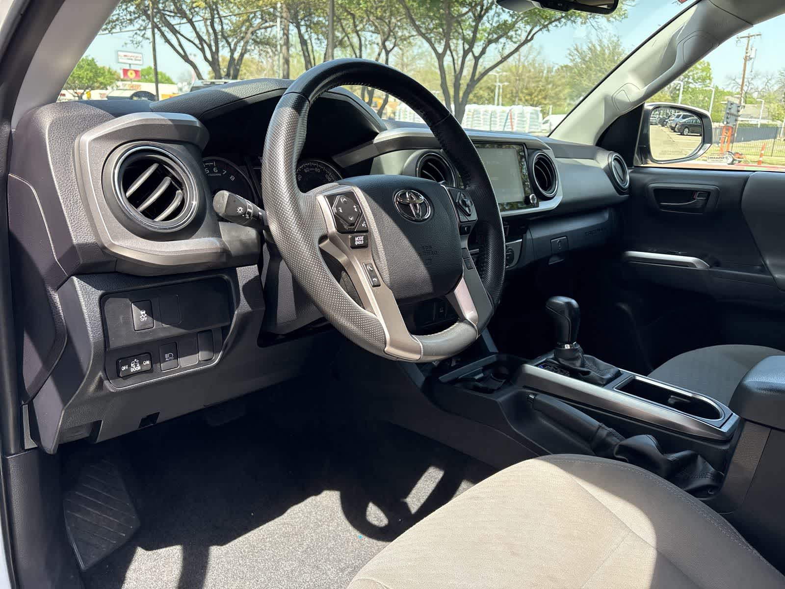 Thumbnail: 2023 Toyota Tacoma - 10