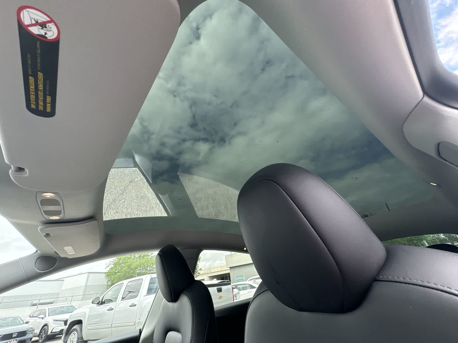 Thumbnail: 2022 Tesla Model Y - 31