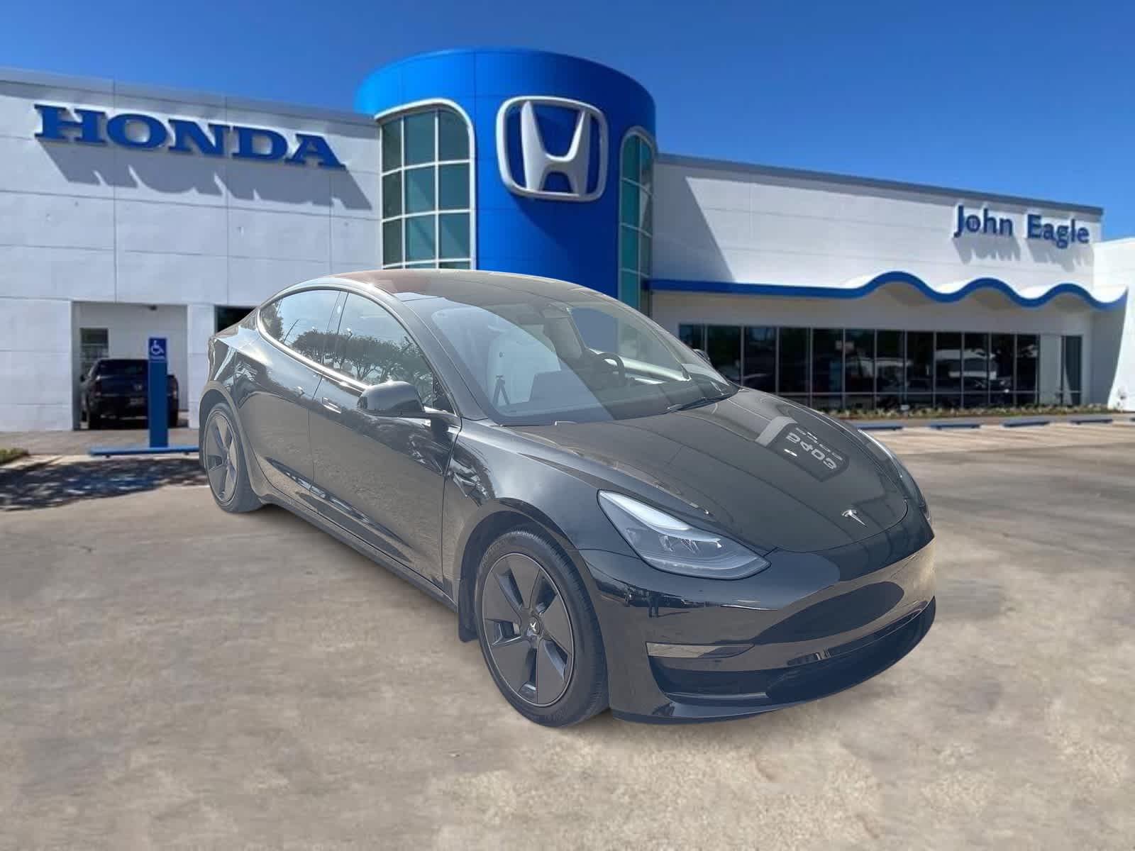Thumbnail: 2023 Tesla Model 3 - 1
