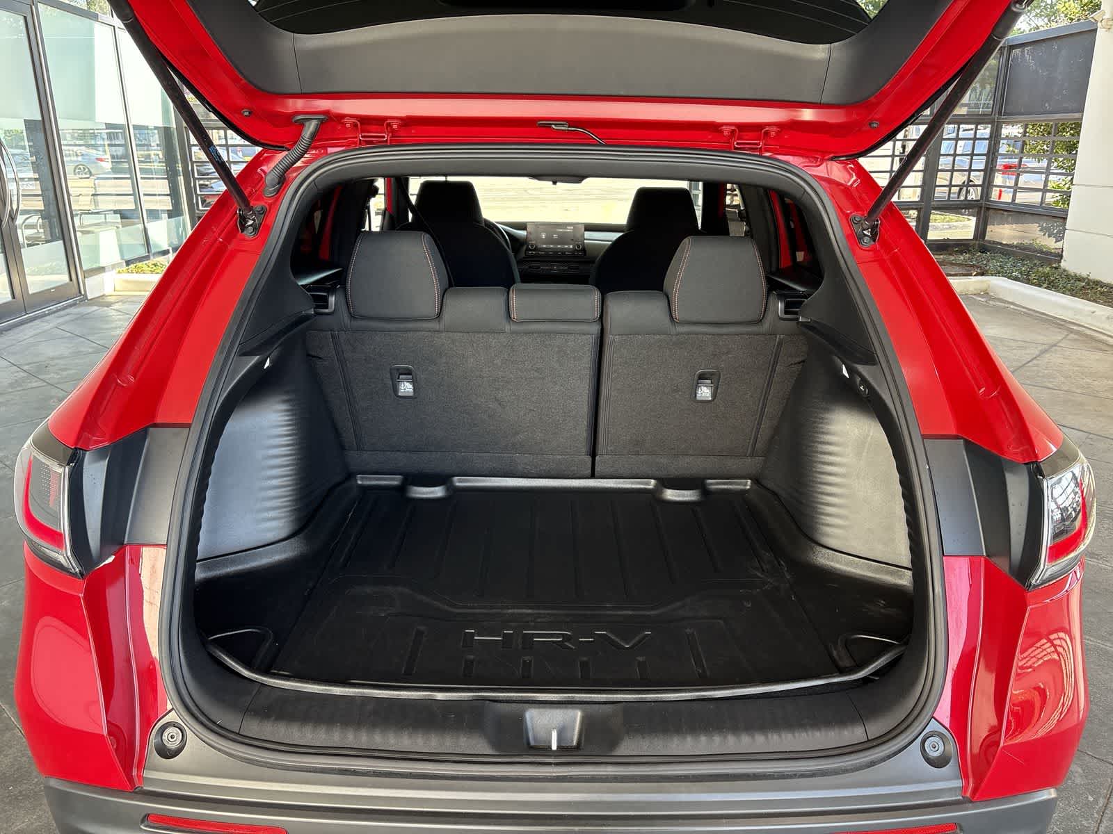 Thumbnail: 2024 Honda HR-V - 18