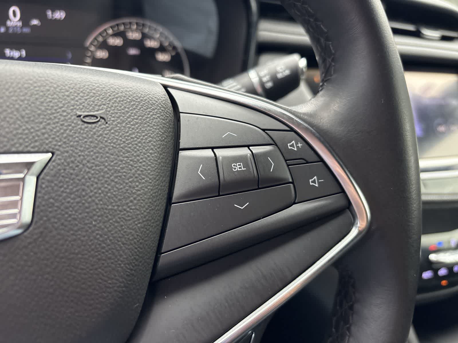 Thumbnail: 2020 Cadillac XT5 - 32