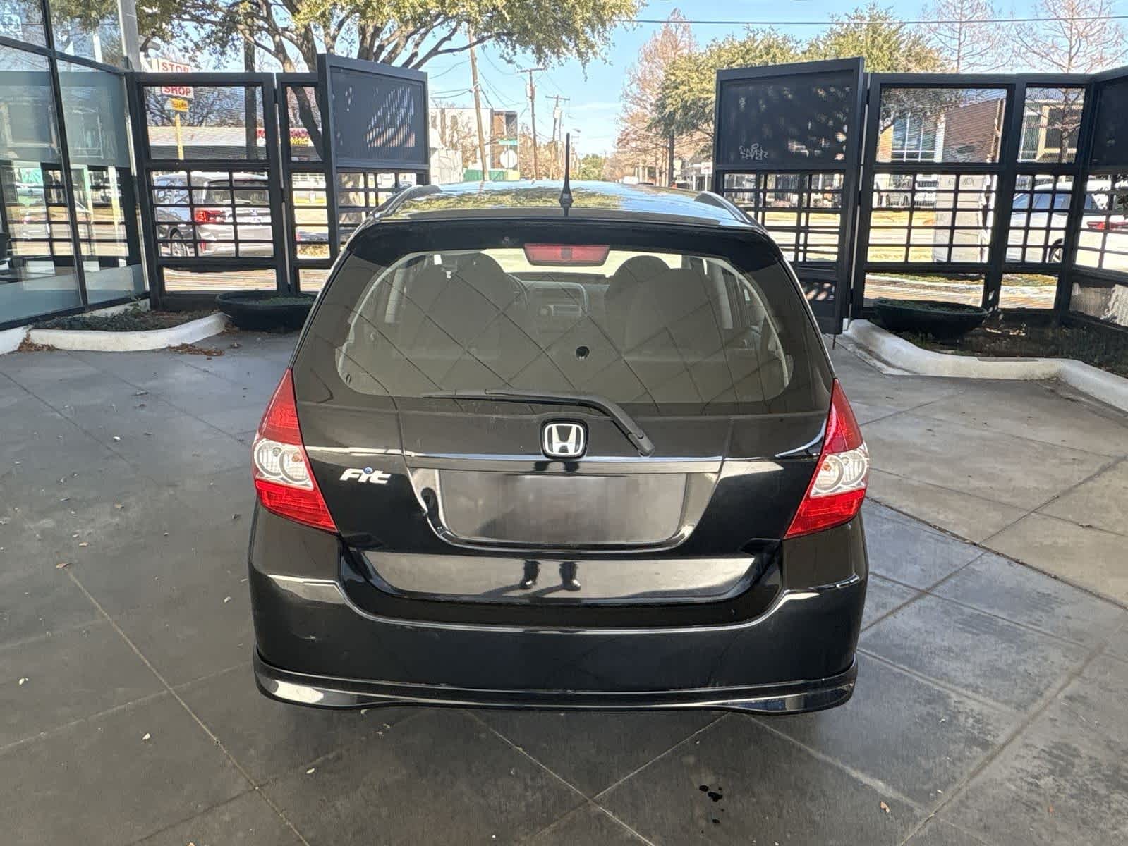 Thumbnail: 2007 Honda Fit - 5