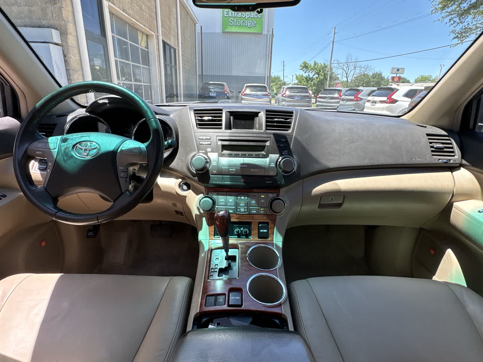 2008 Toyota Highlander Limited 9