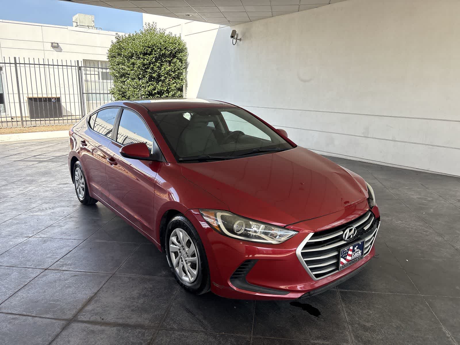 Thumbnail: 2017 Hyundai Elantra - 29