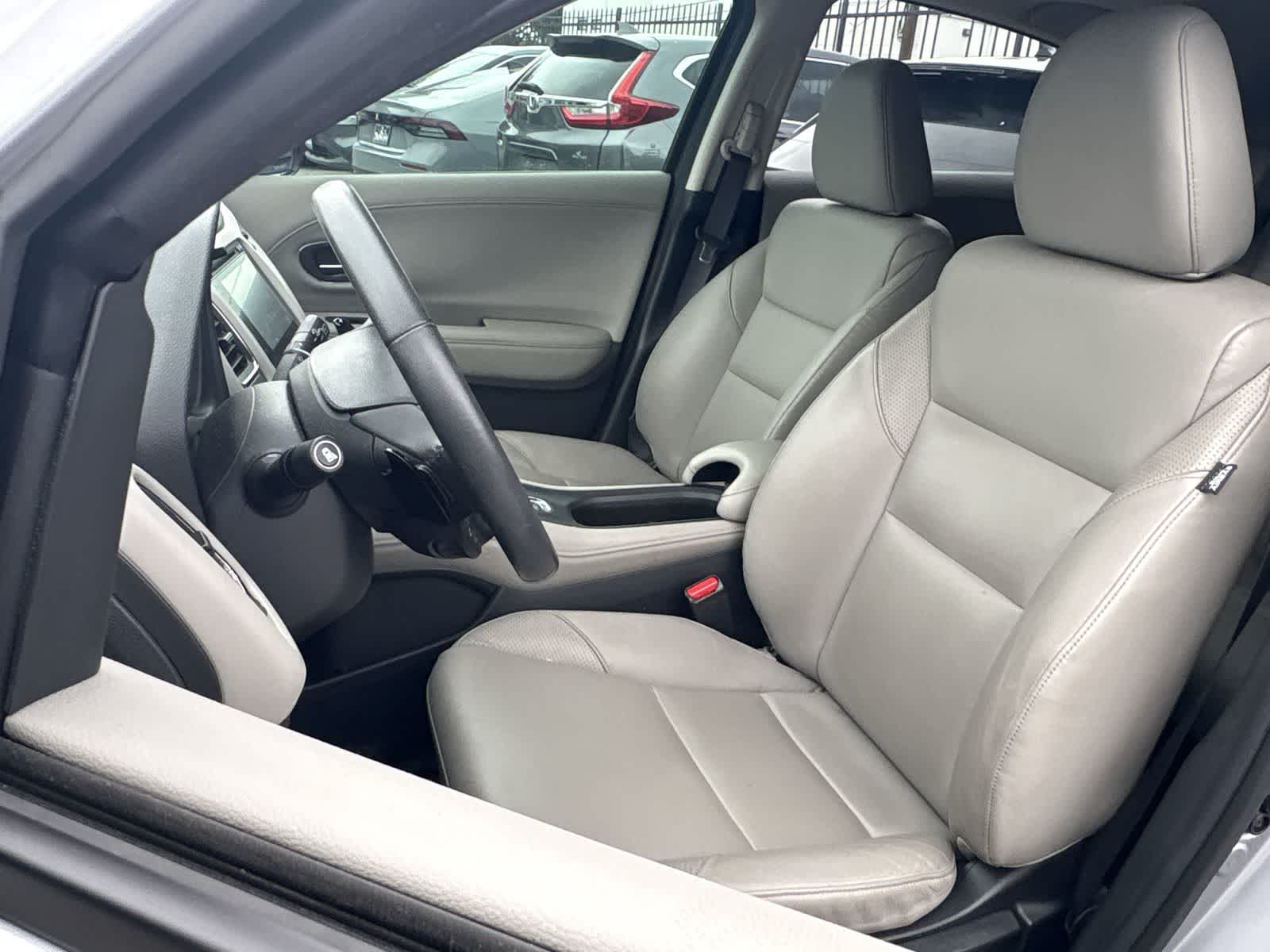 Thumbnail: 2018 Honda HR-V - 2