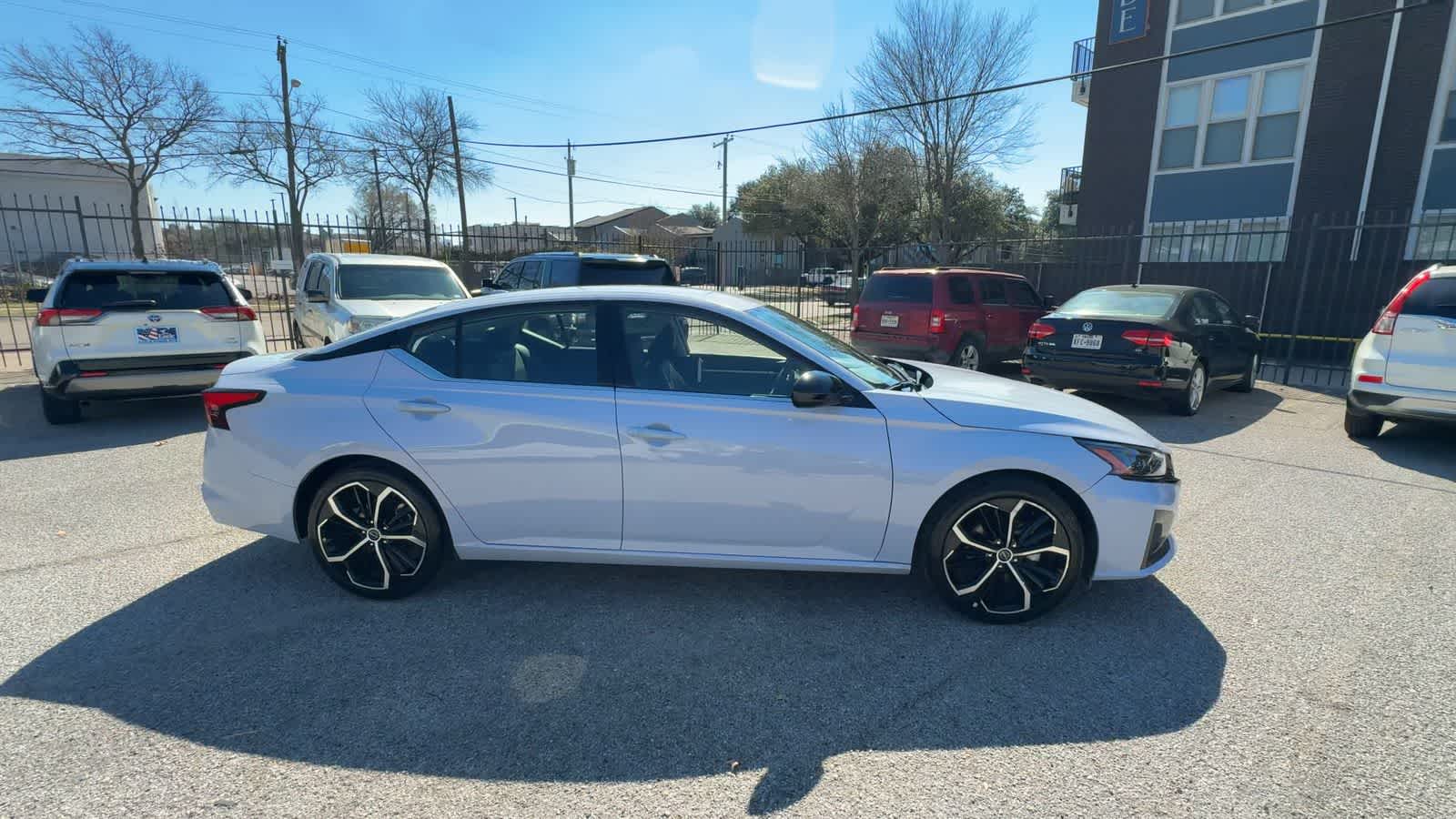 Thumbnail: 2024 Nissan Altima - 9