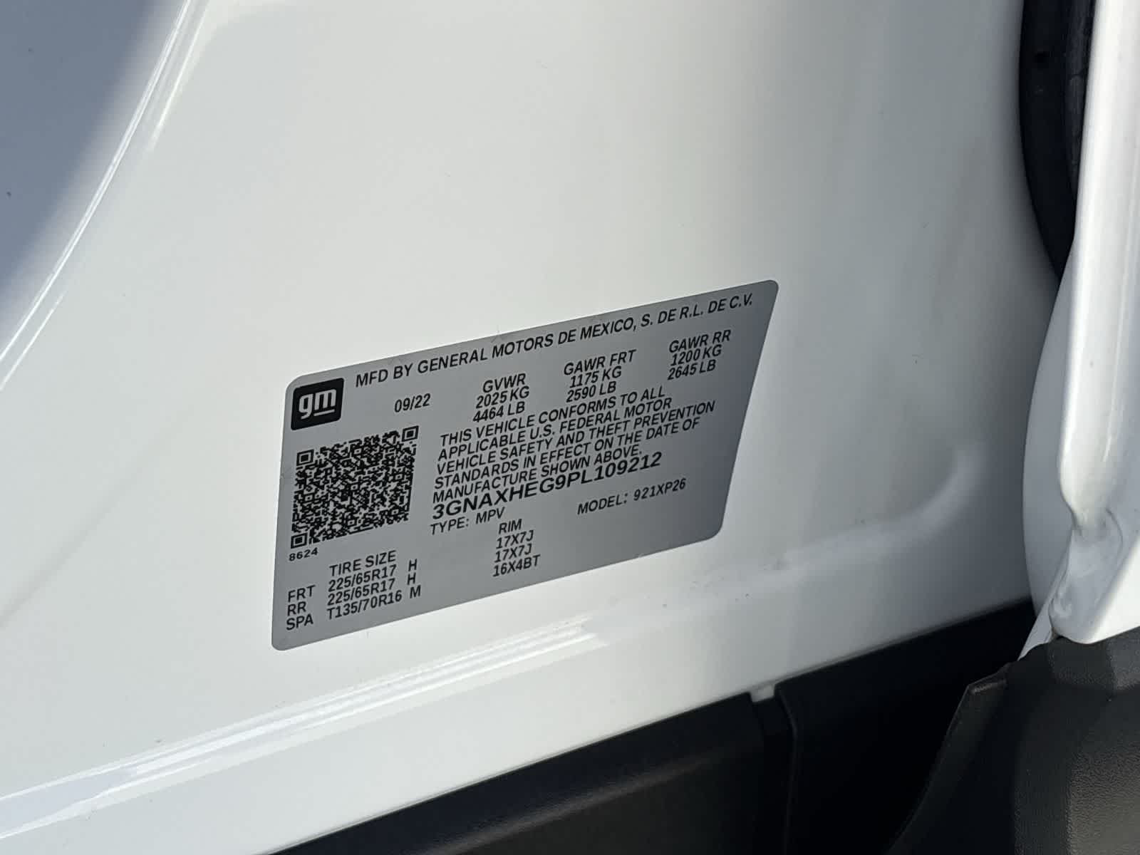 Thumbnail: 2023 Chevrolet Equinox - 19