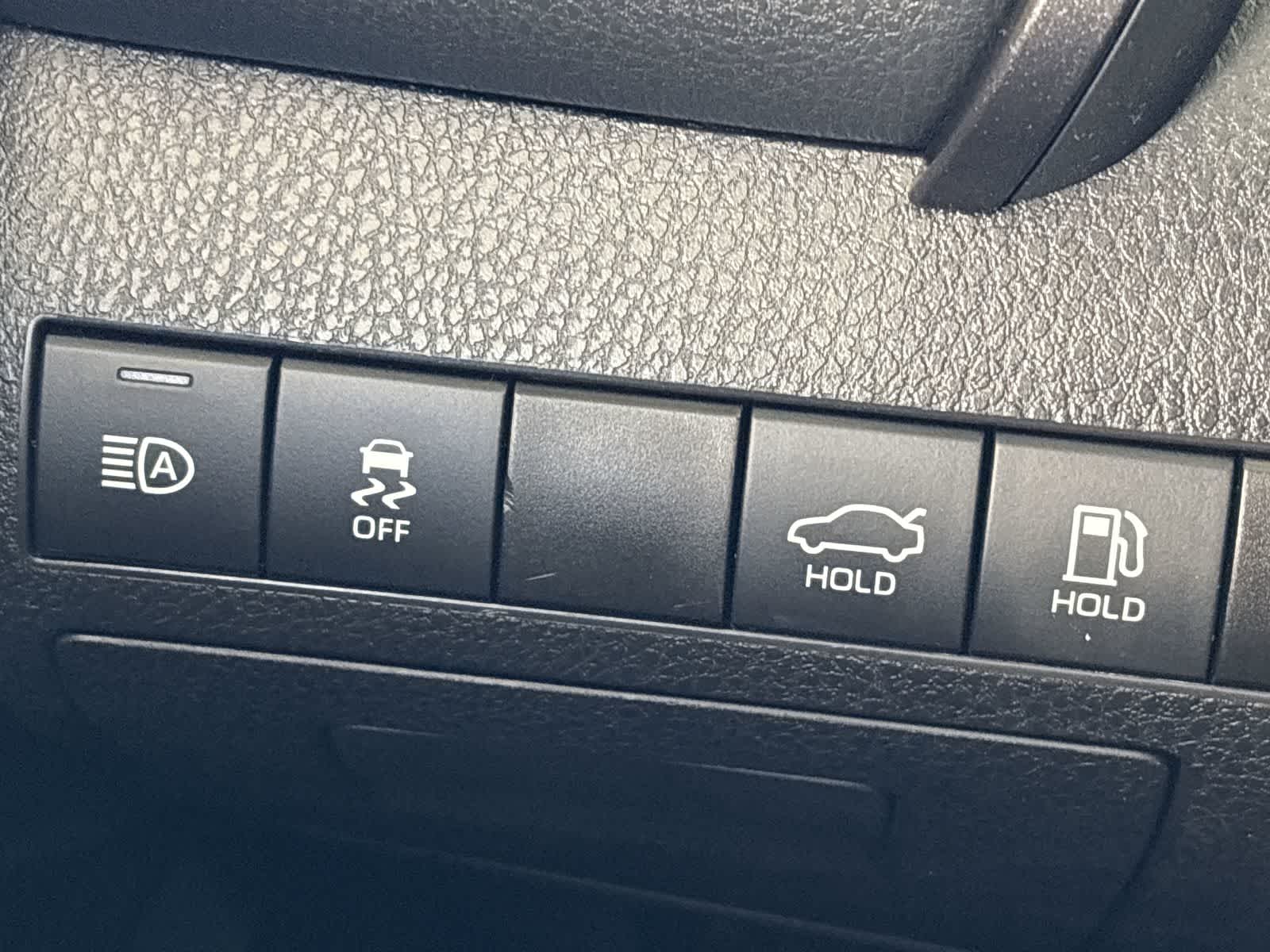 Thumbnail: 2022 Toyota Camry - 29