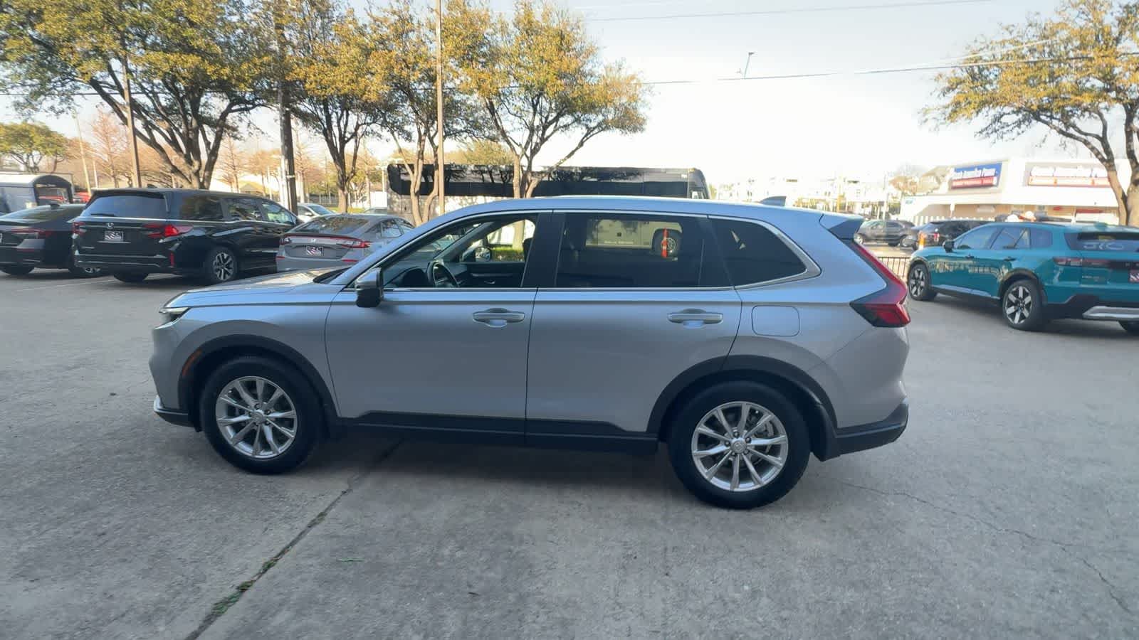 Thumbnail: 2023 Honda CR-V - 5