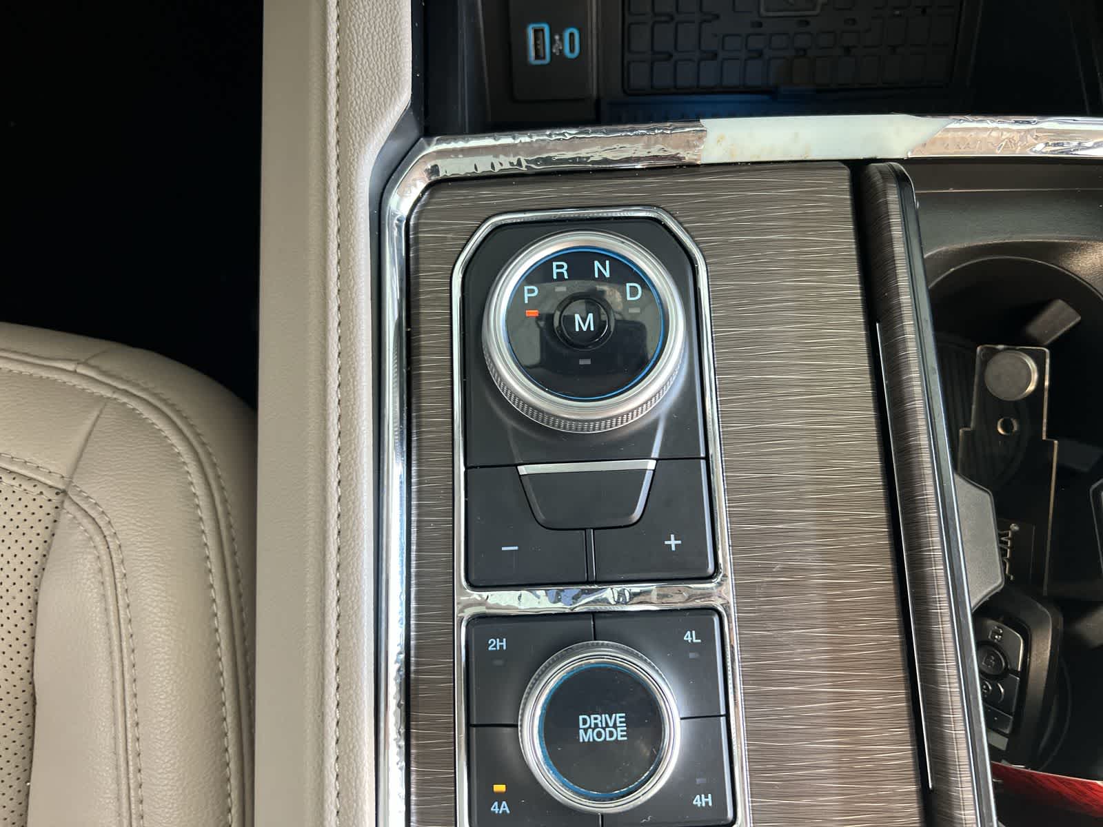 Thumbnail: 2023 Ford Expedition MAX - 16