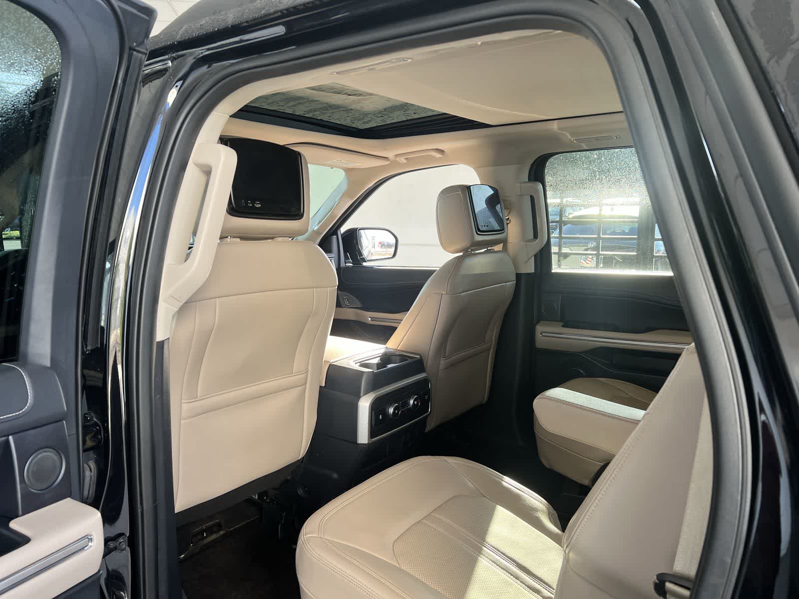 Thumbnail: 2023 Ford Expedition MAX - 11