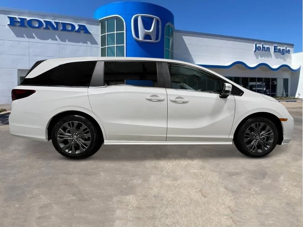 Thumbnail: 2026 Honda Odyssey - 8