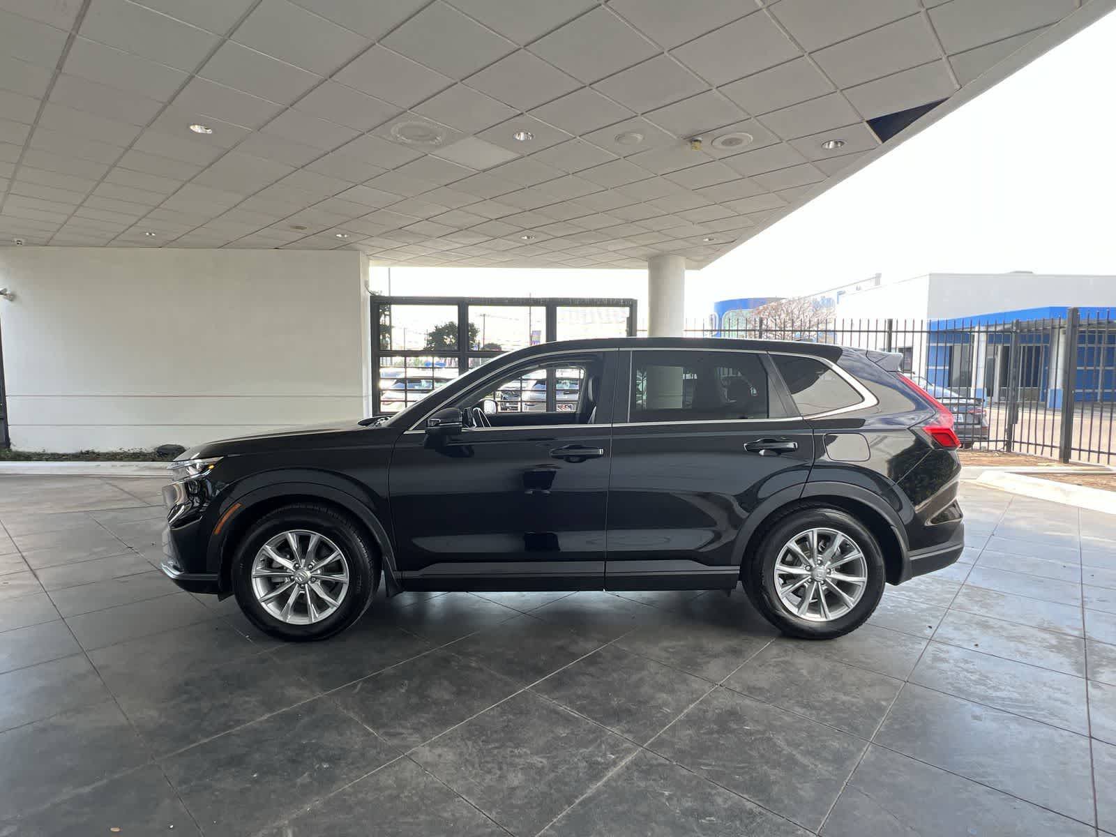 2023 Honda CR-V EX-L photo 2