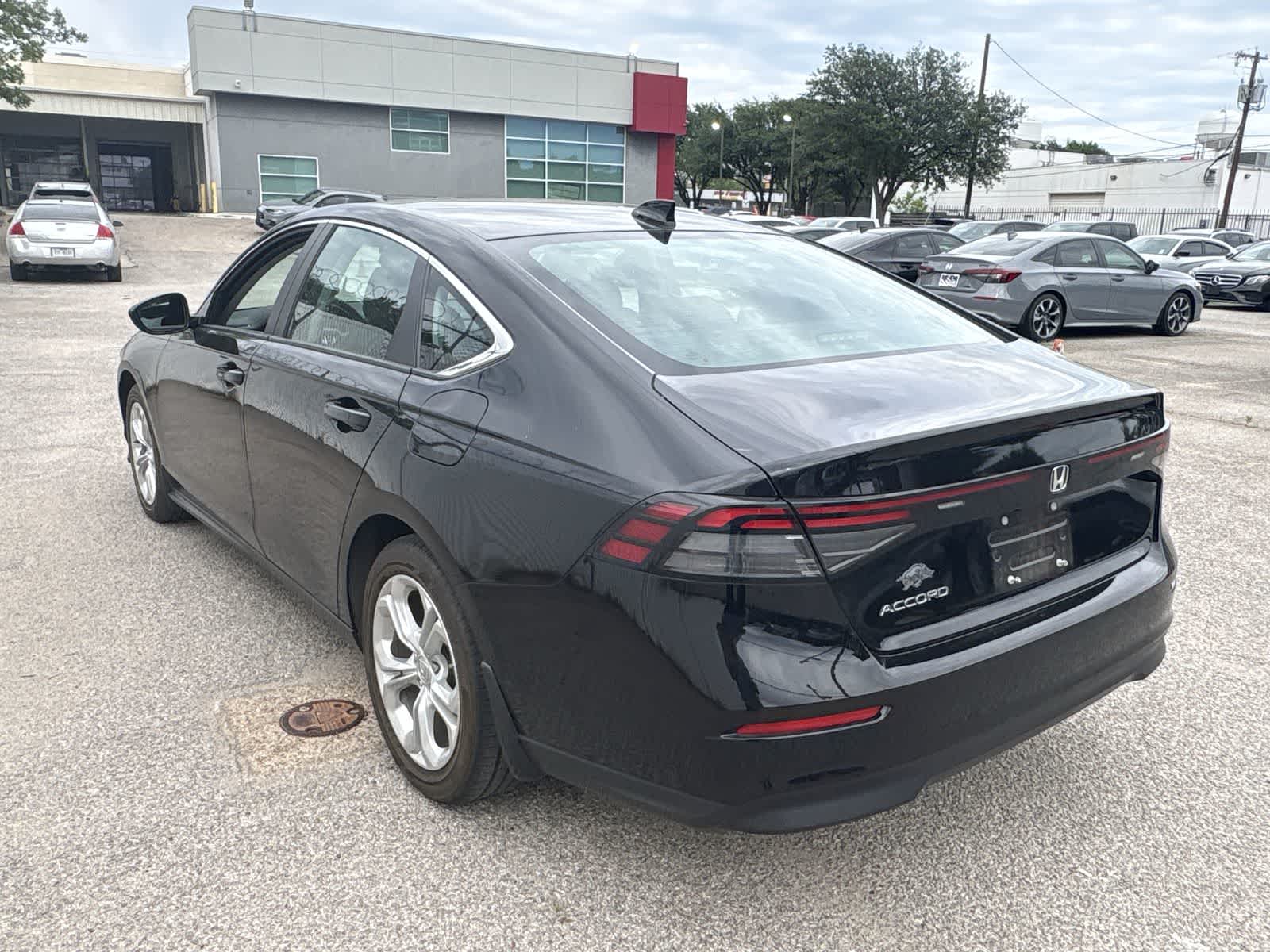 Thumbnail: 2023 Honda Accord - 4