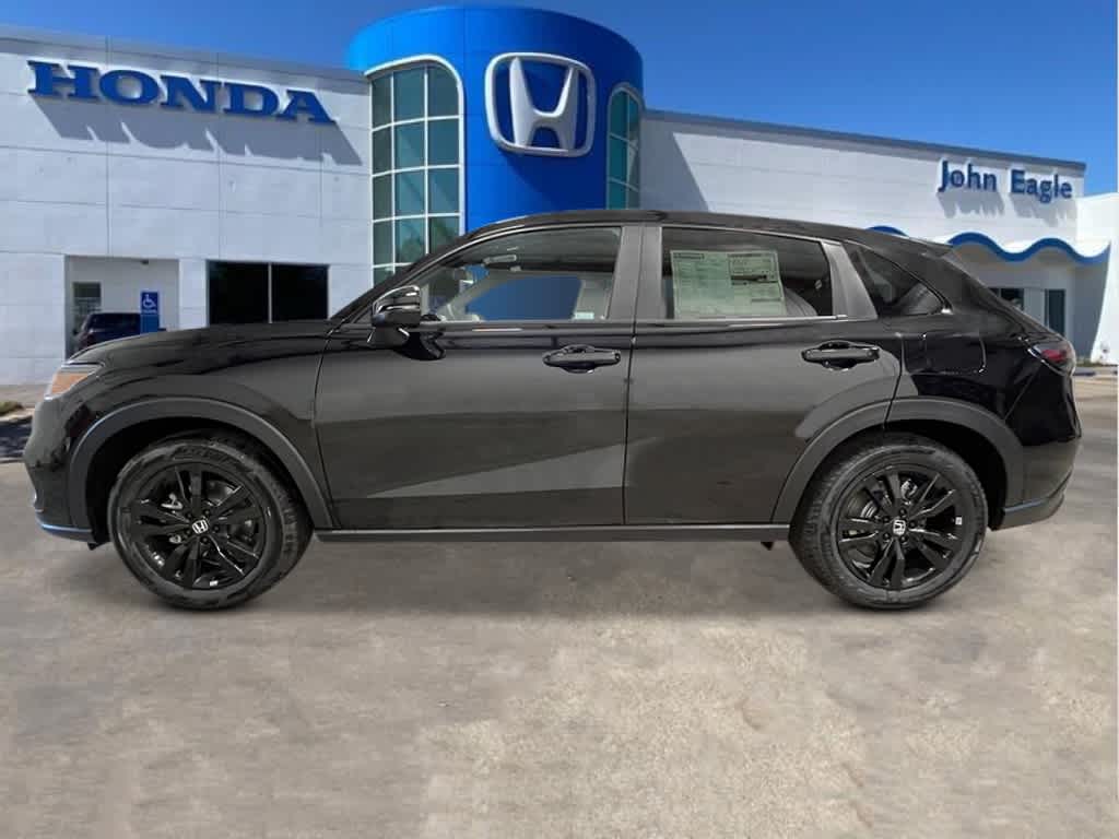 Thumbnail: 2026 Honda HR-V - 2