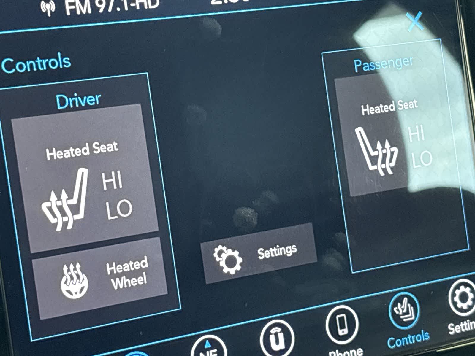 Thumbnail: 2020 Chrysler Pacifica - 31