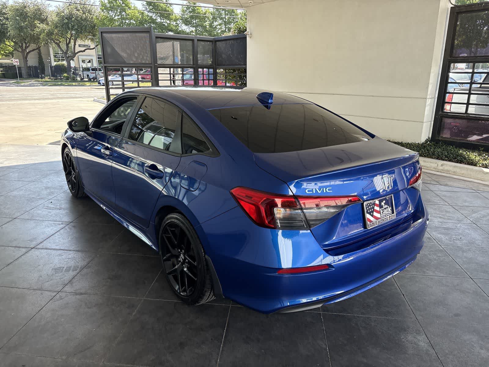 Thumbnail: 2023 Honda Civic - 4