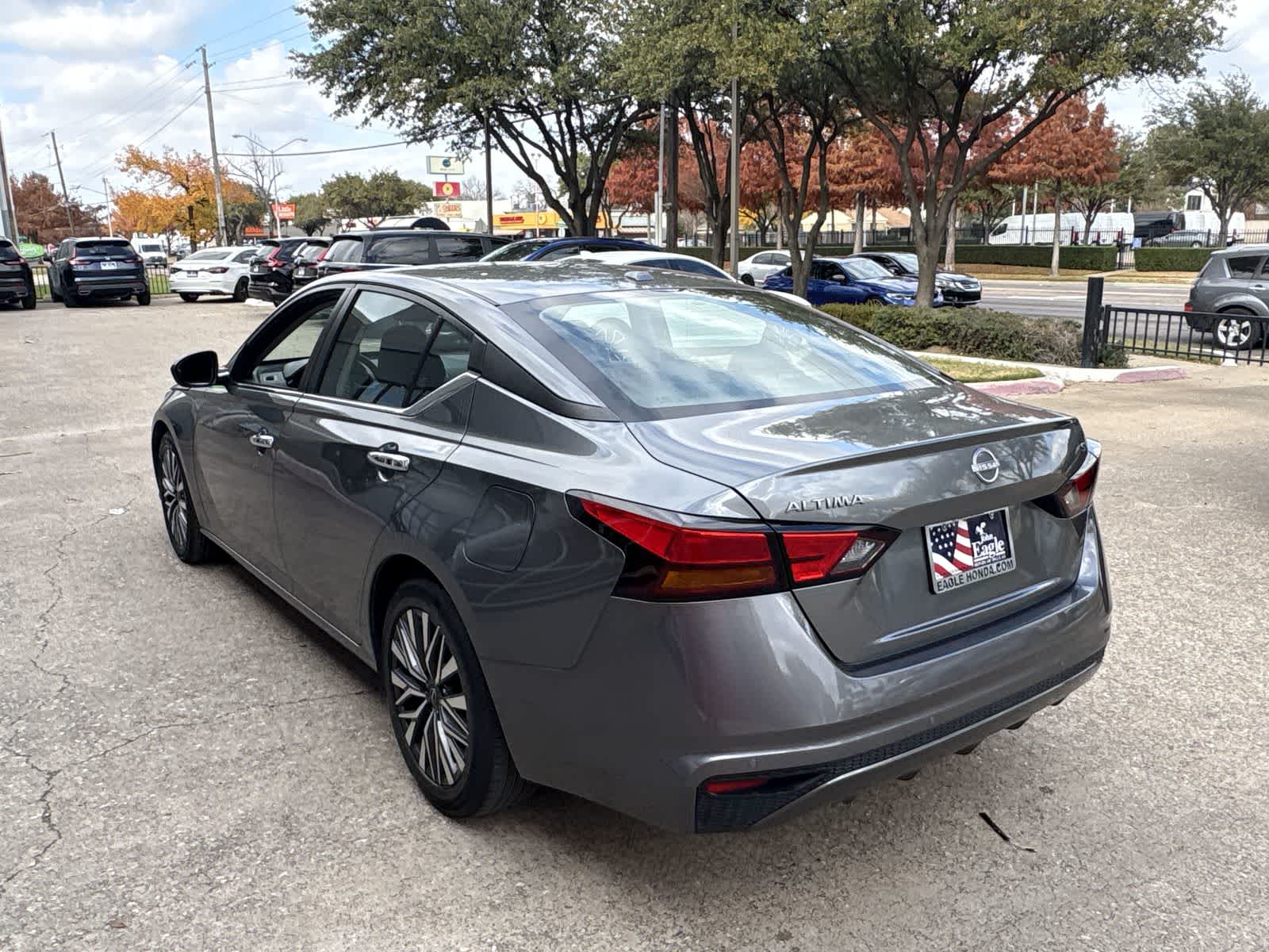 Thumbnail: 2023 Nissan Altima - 4