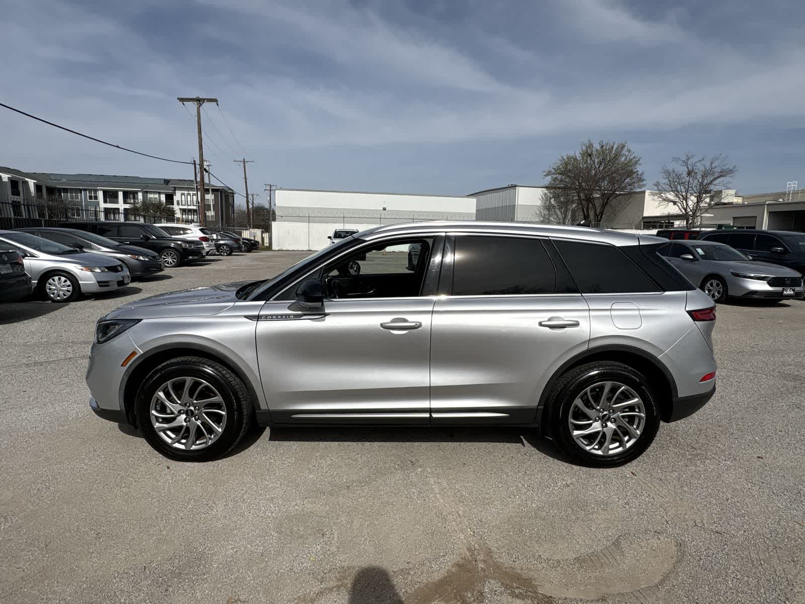 Thumbnail: 2020 Lincoln Corsair - 11