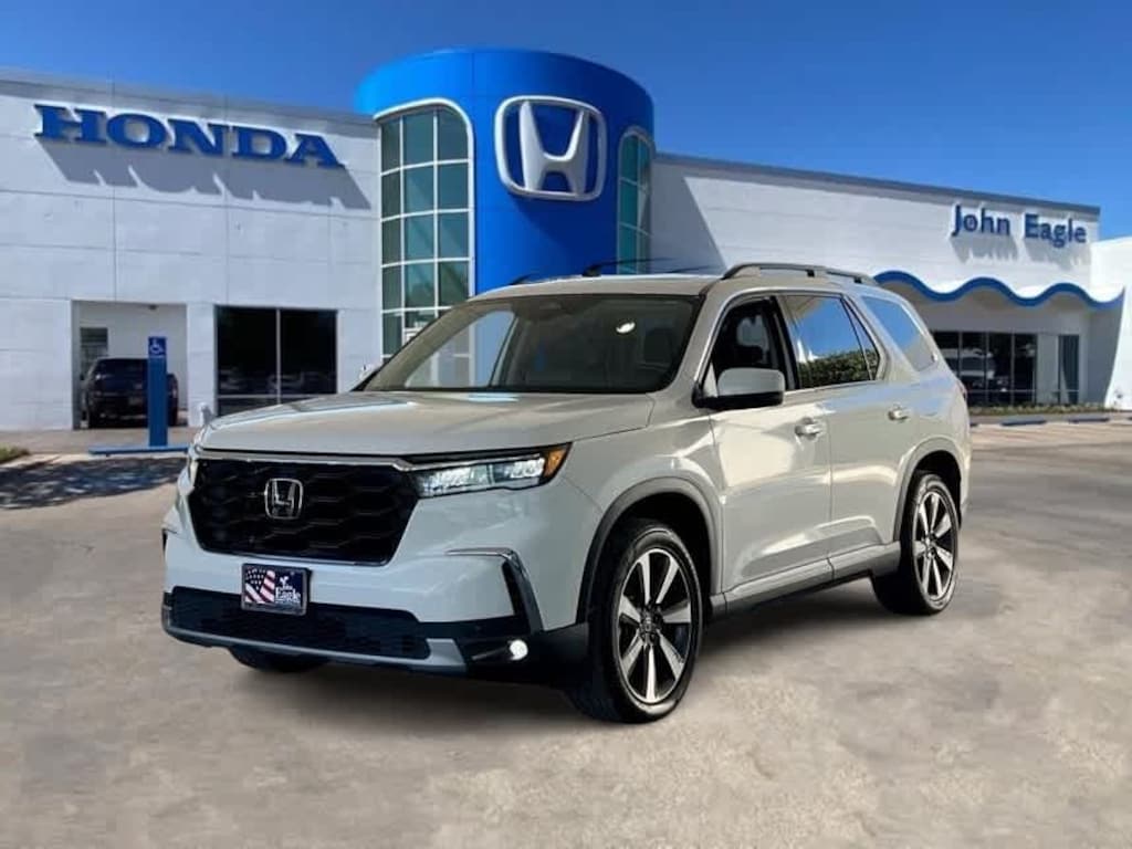 Used 2023 Honda Pilot Touring SUV