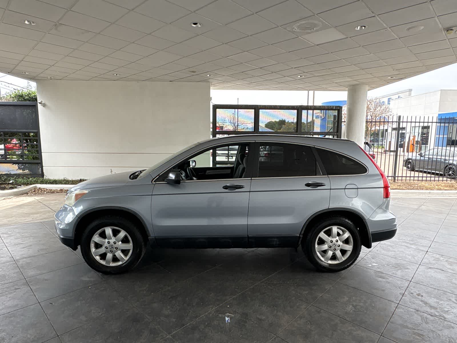 2011 Honda CR-V SE 11