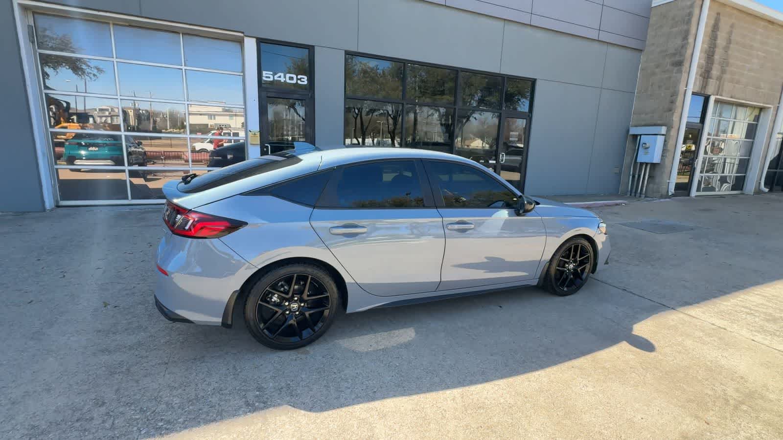 Thumbnail: 2024 Honda Civic - 8