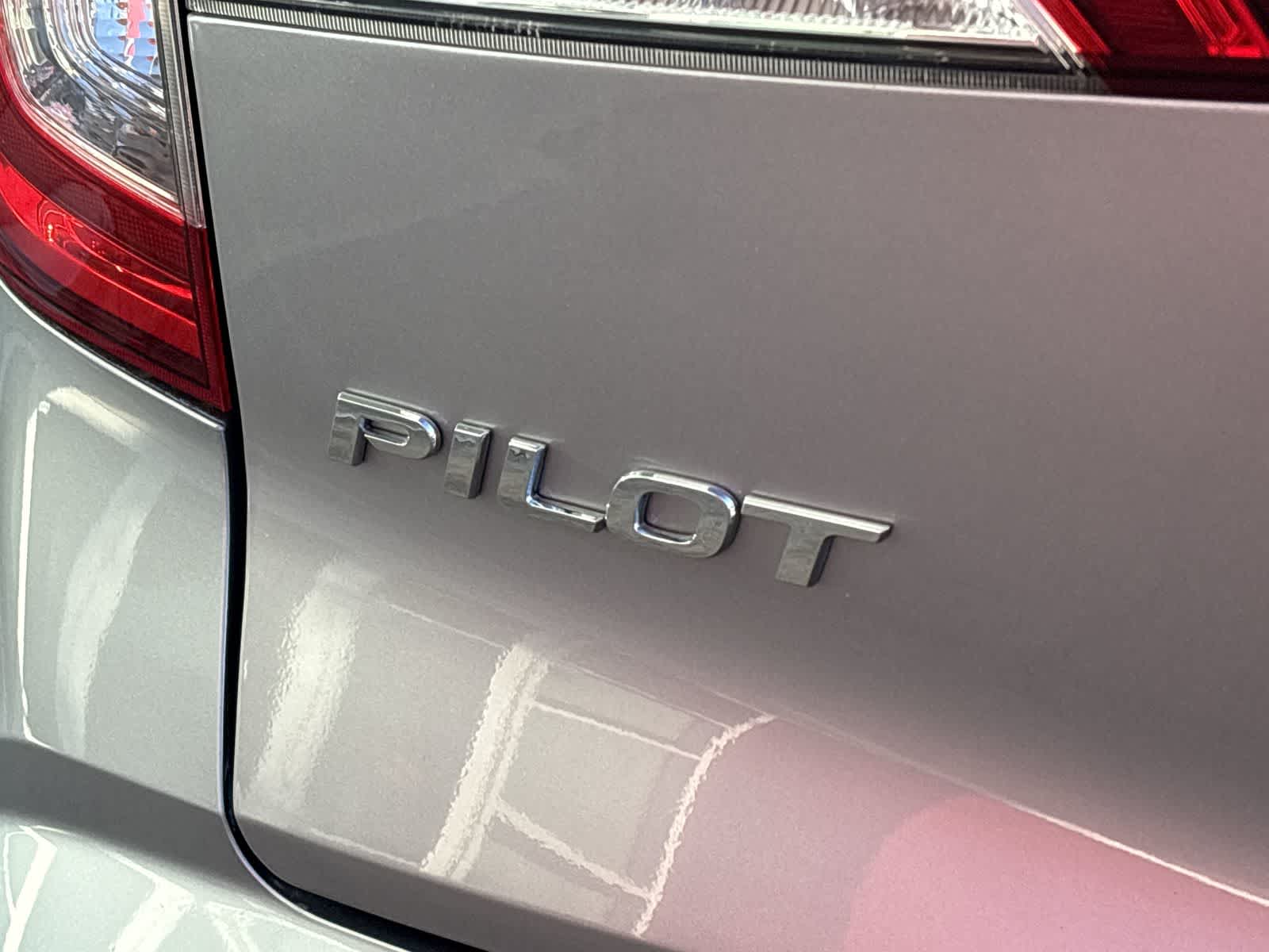 Thumbnail: 2019 Honda Pilot - 7