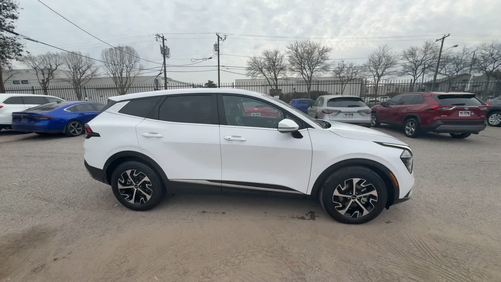 Thumbnail: 2024 Kia Sportage - 9