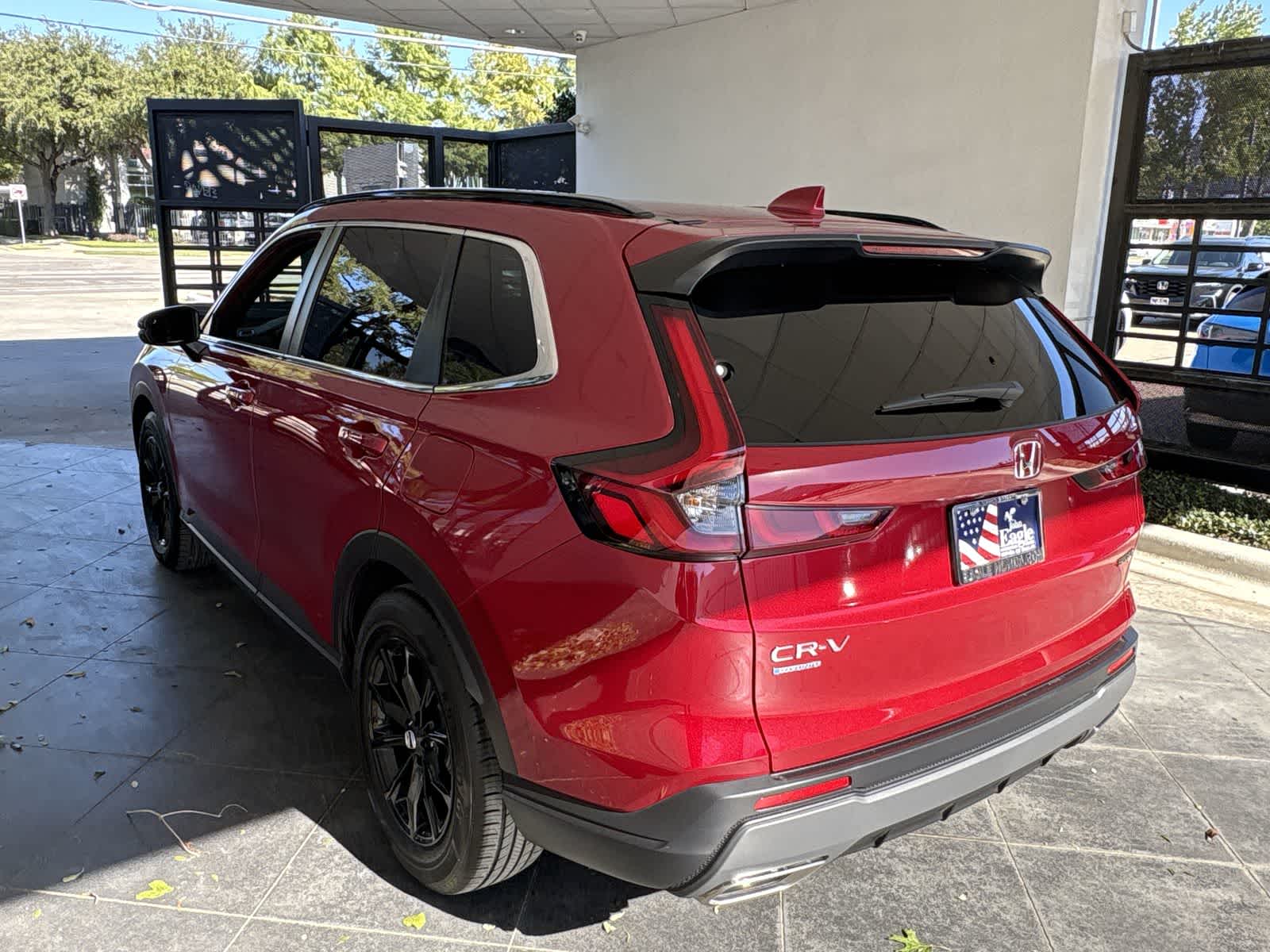 2025 Honda CR-V Hybrid Sport photo 2