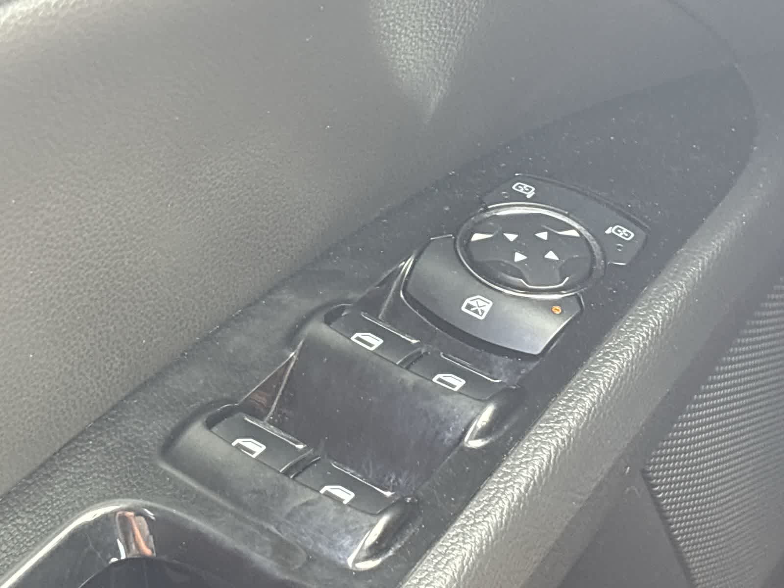 Thumbnail: 2013 Ford Fusion - 21