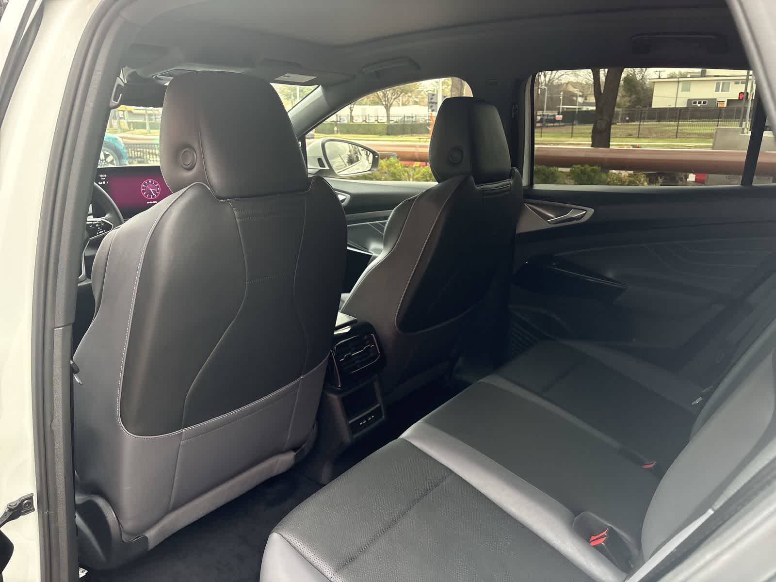 Thumbnail: 2024 Volkswagen ID.4 - 23