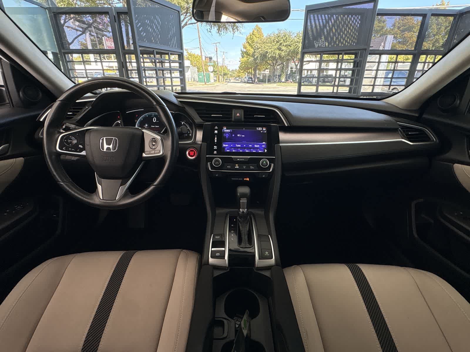 Thumbnail: 2018 Honda Civic - 9