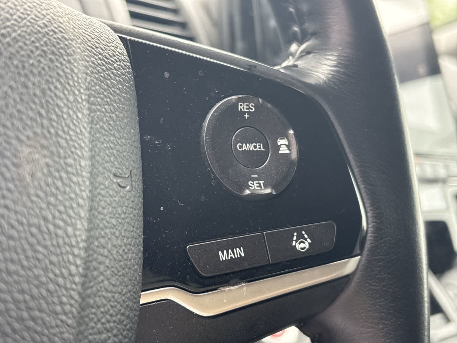 Thumbnail: 2019 Honda Odyssey - 15