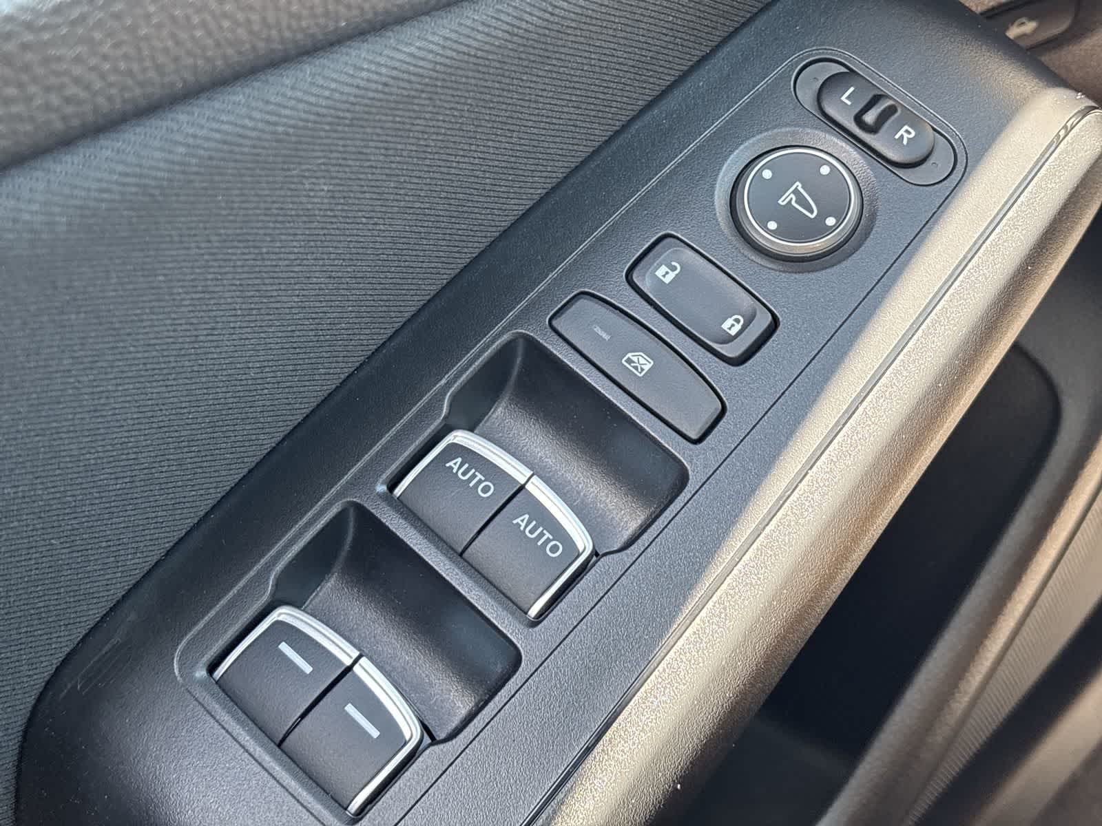 Thumbnail: 2023 Honda Civic - 37