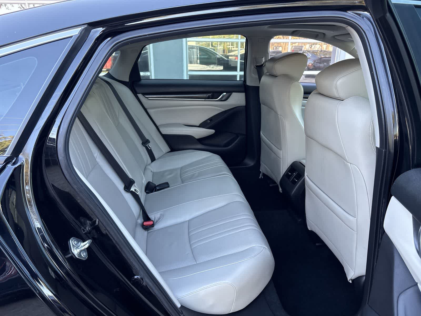 Thumbnail: 2018 Honda Accord - 12