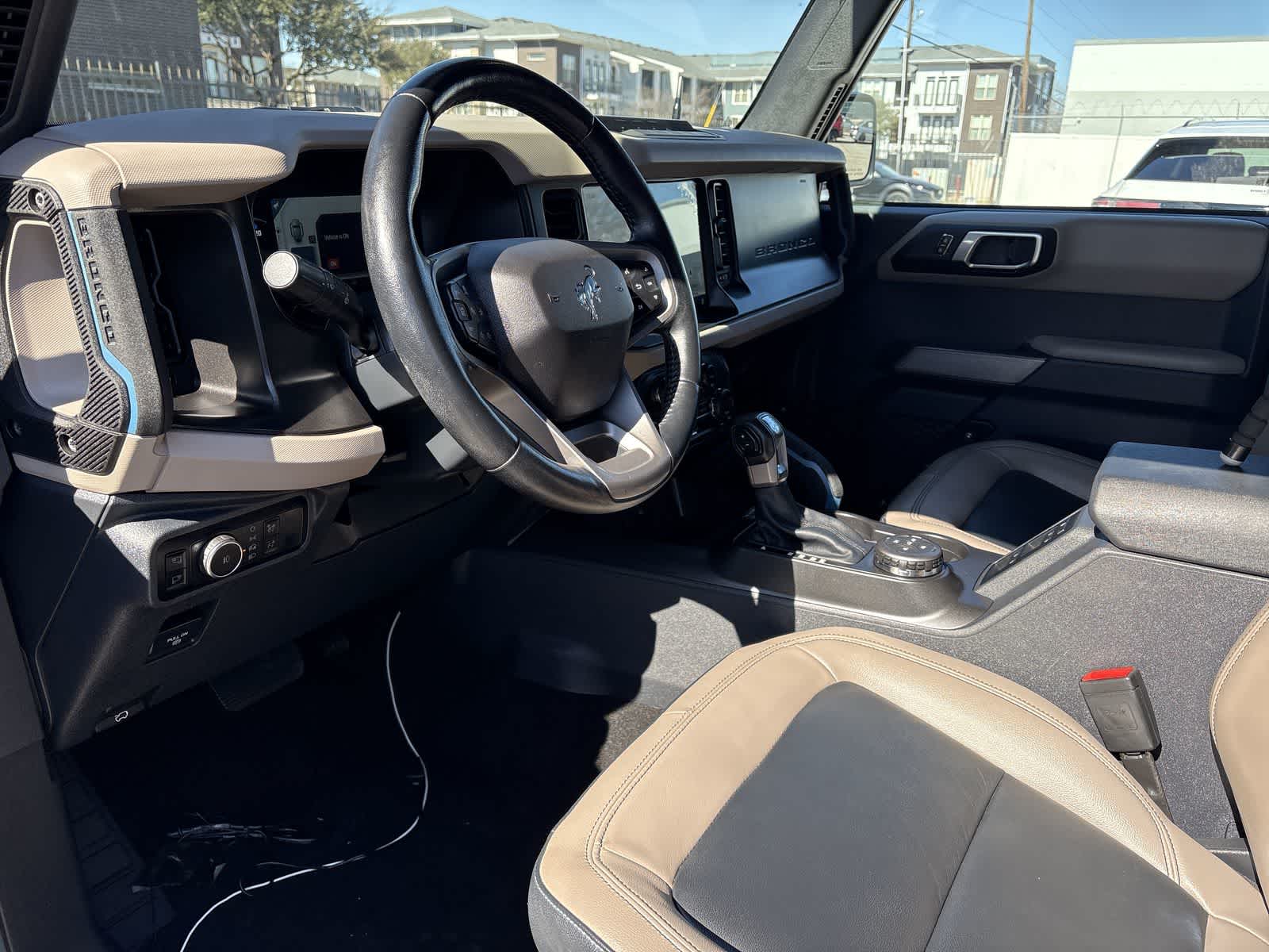 Thumbnail: 2023 Ford Bronco - 10