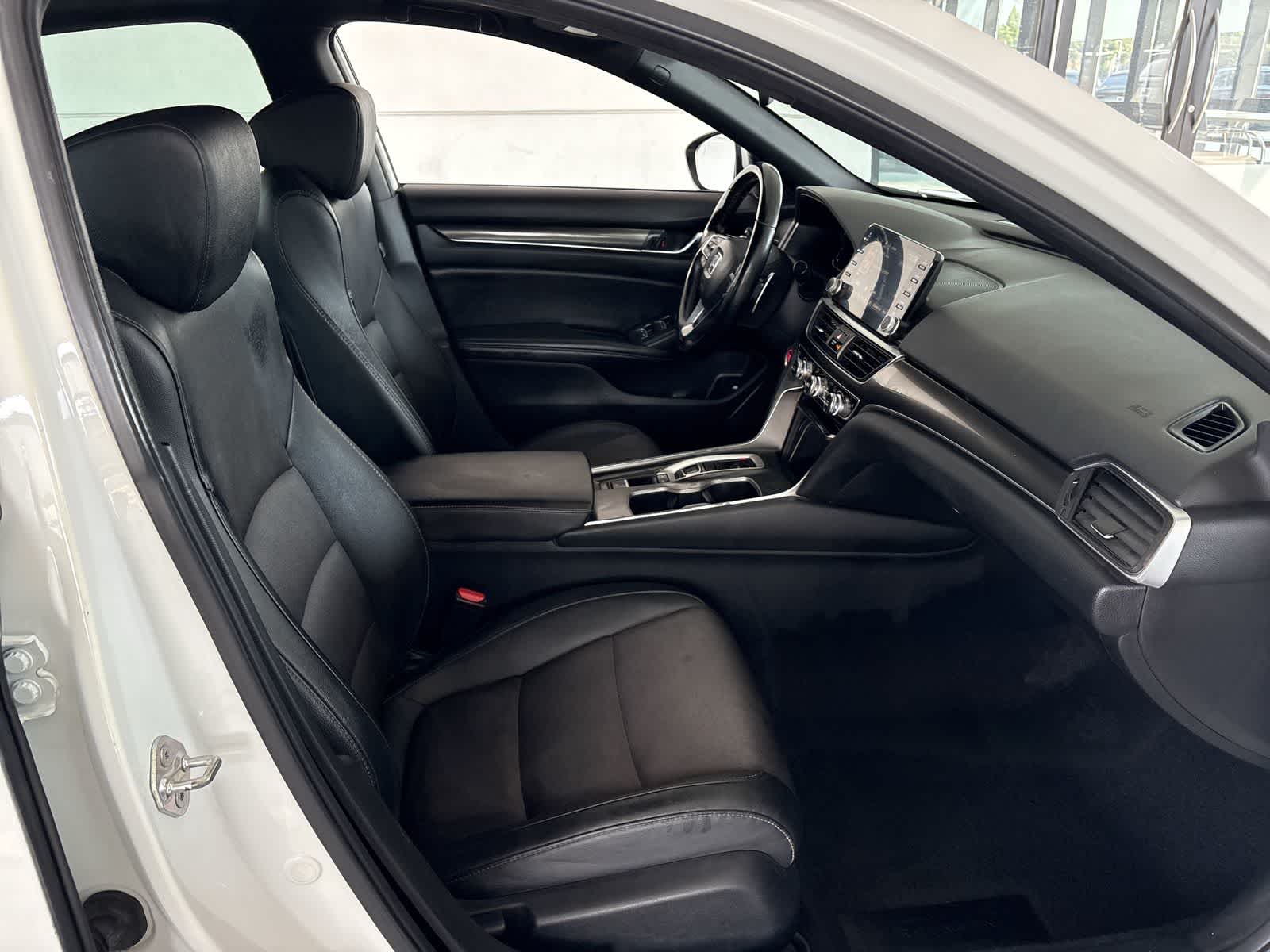 Thumbnail: 2019 Honda Accord - 13