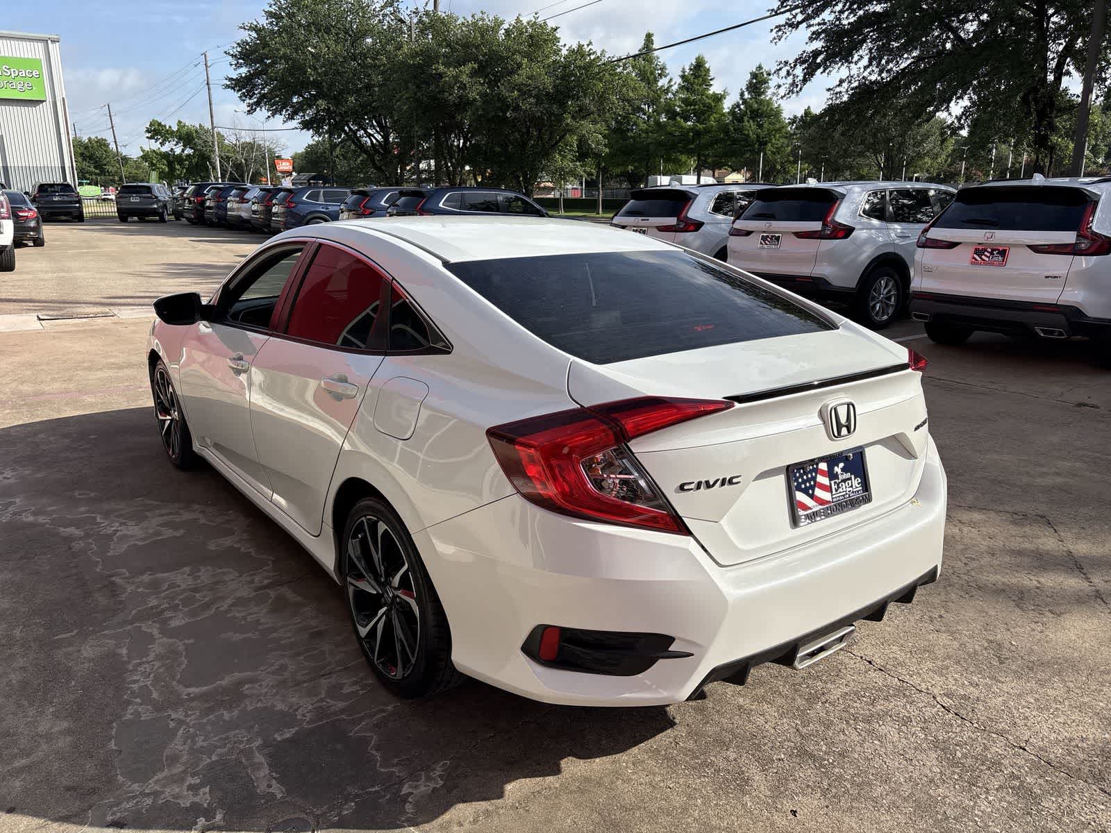 2019 Honda Civic Sport photo 4