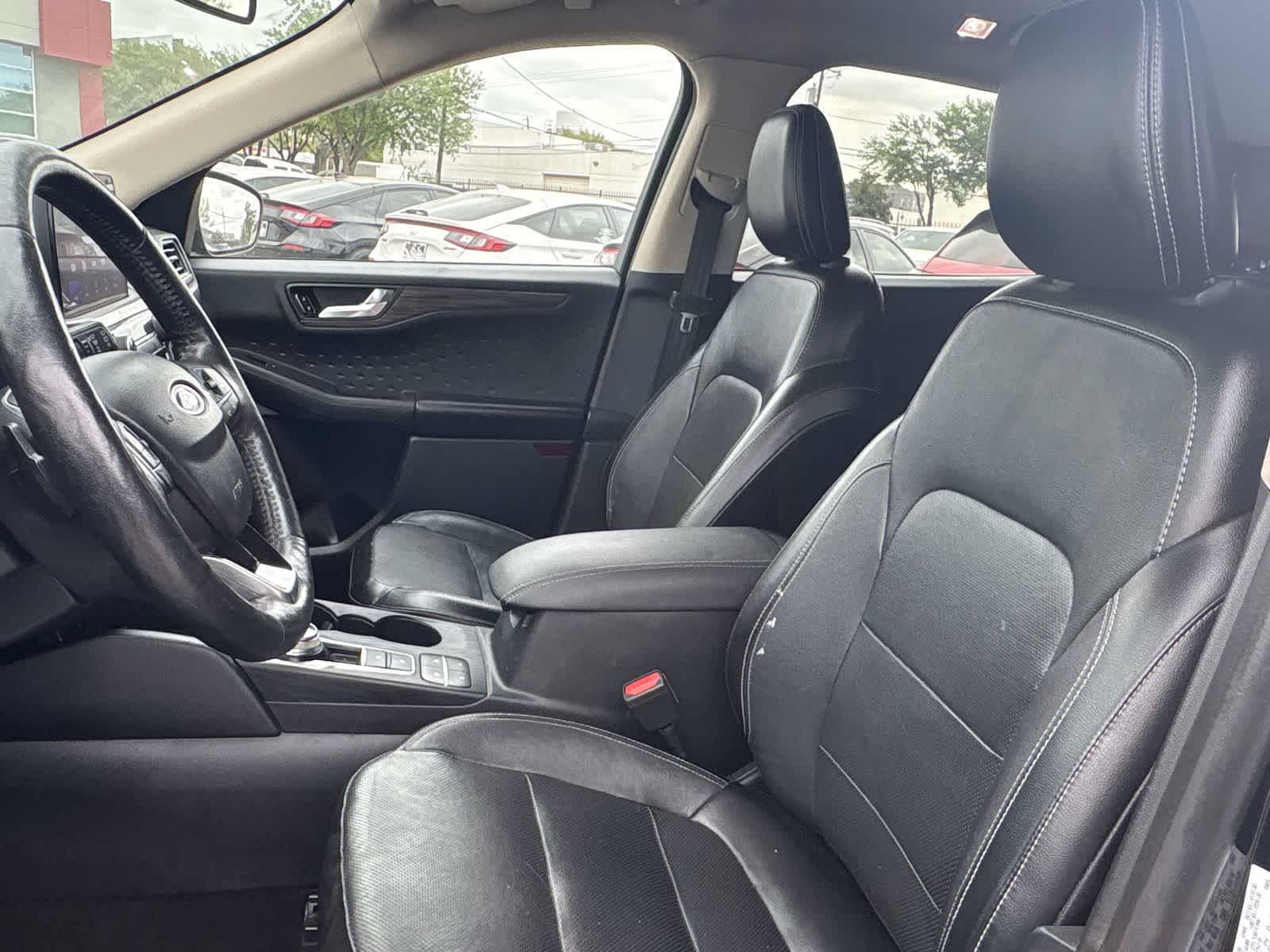 Thumbnail: 2020 Ford Escape - 14