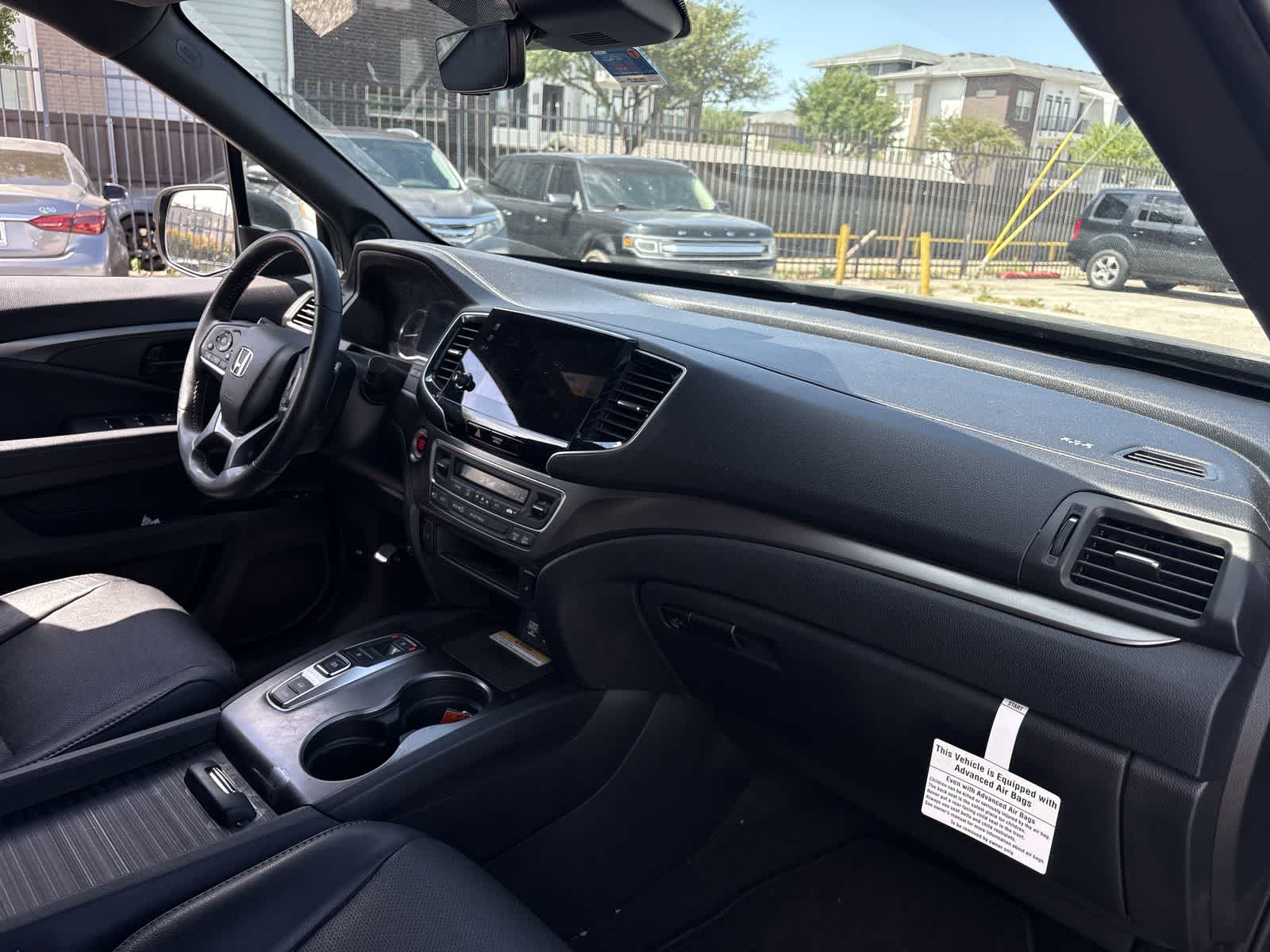 Thumbnail: 2023 Honda Passport - 16