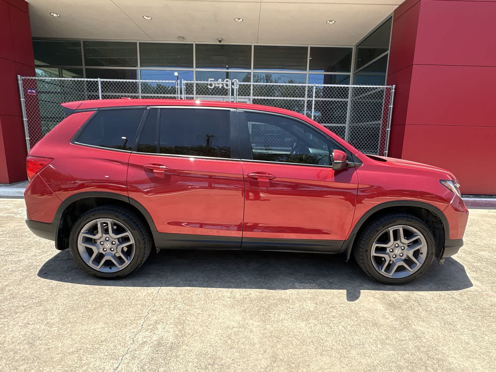 Thumbnail: 2023 Honda Passport - 6