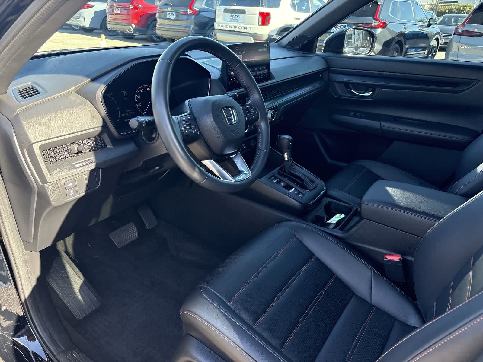 2024 Honda CR-V Hybrid Sport-L photo 2