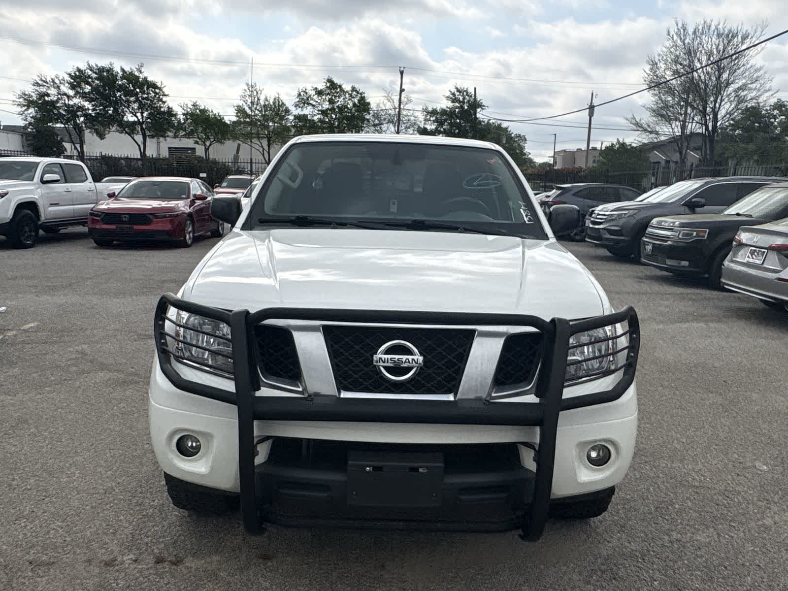 Thumbnail: 2020 Nissan Frontier - 8