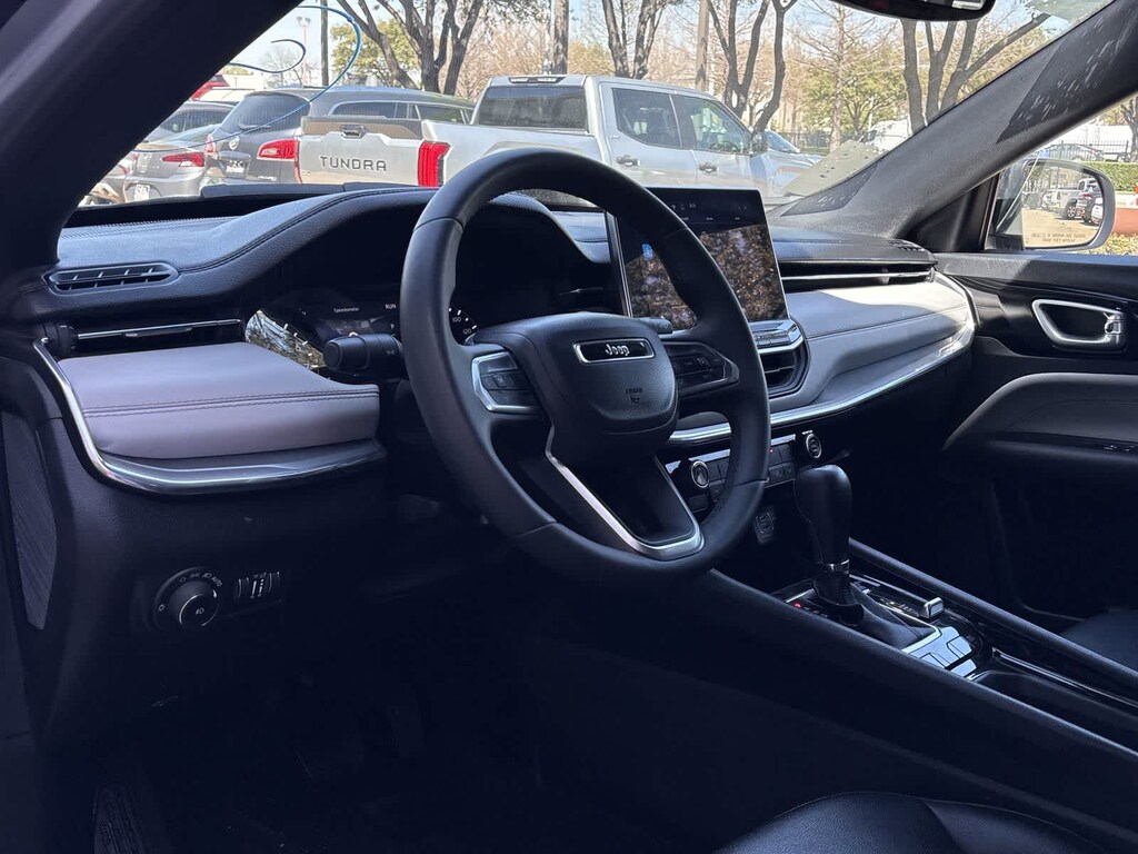 Used 2024 Jeep Compass Limited SUV